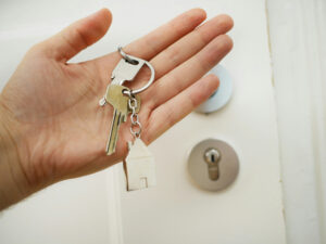 Airbnb key handover service