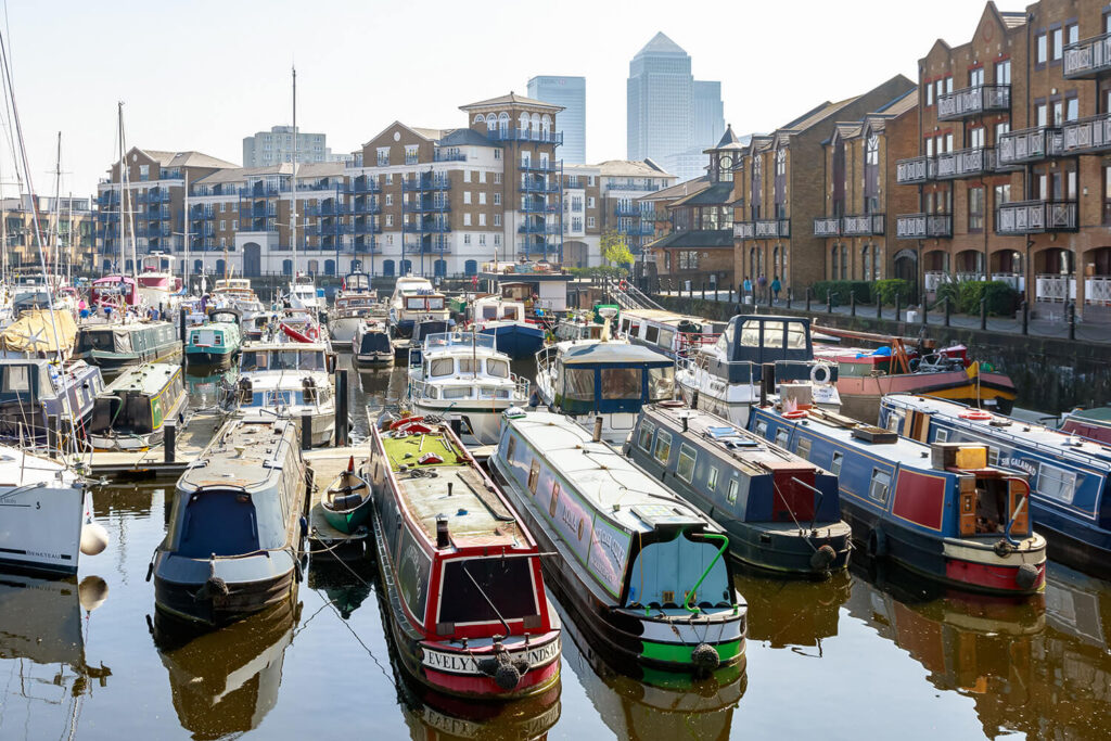 House Boat Cleaning Service